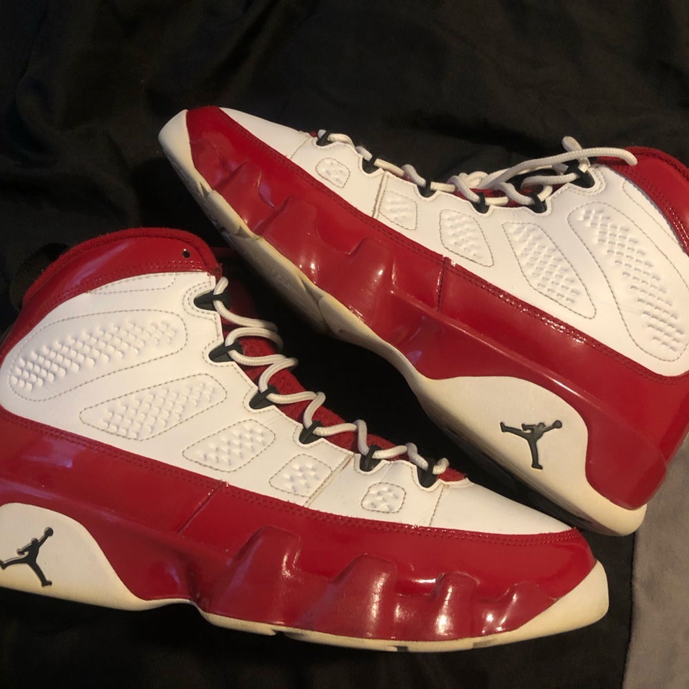 Jordan 9 Gym Red